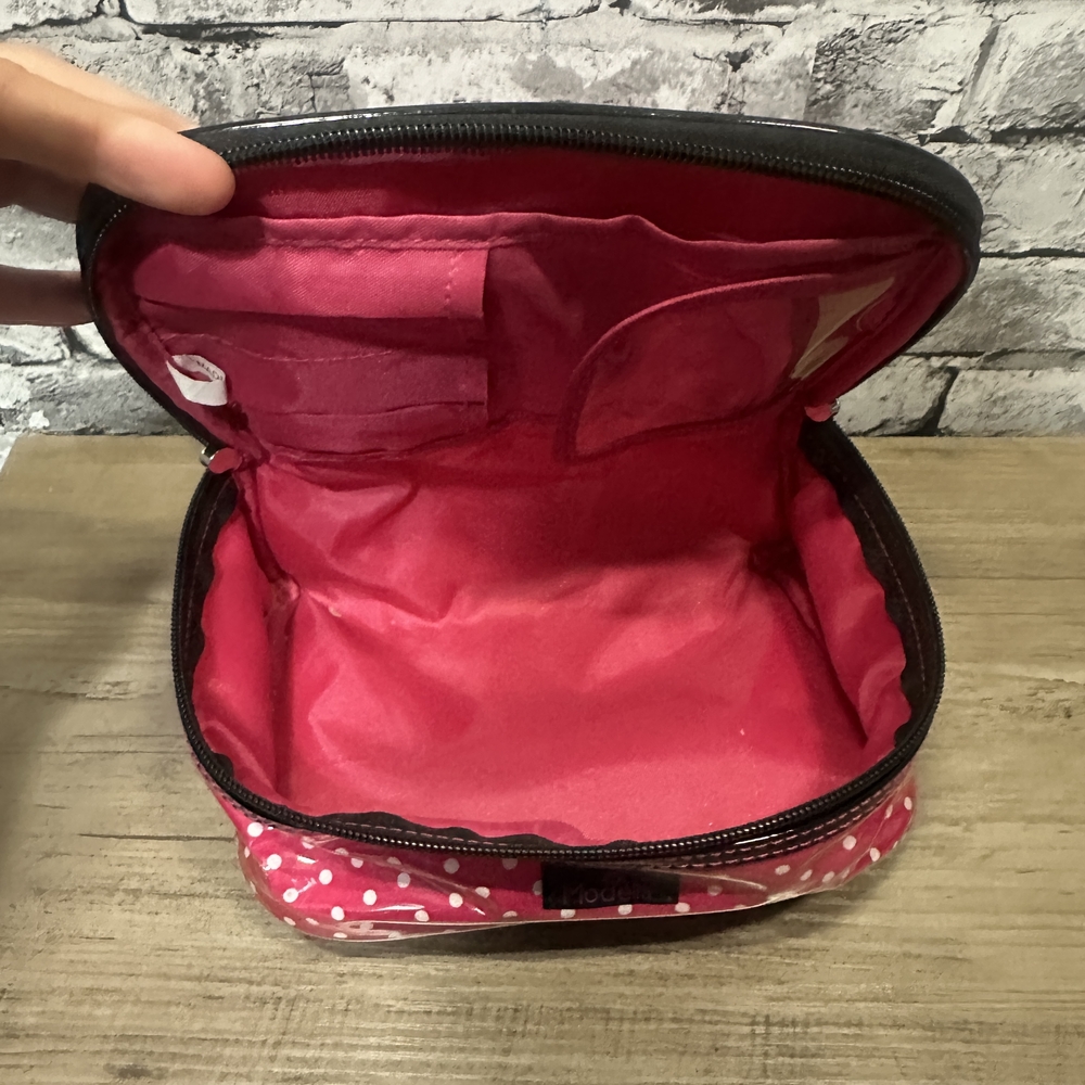 EUC Modella Pink and White Polka Dot Cosmetic Bag - Picture 4 of 9